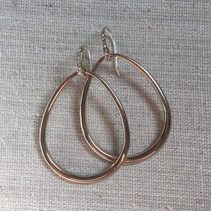 Stella & Dot goddess teardrop rose gold earrings